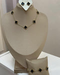 Parure Trèfle Noir (Collier + Bracelet + Boucles)