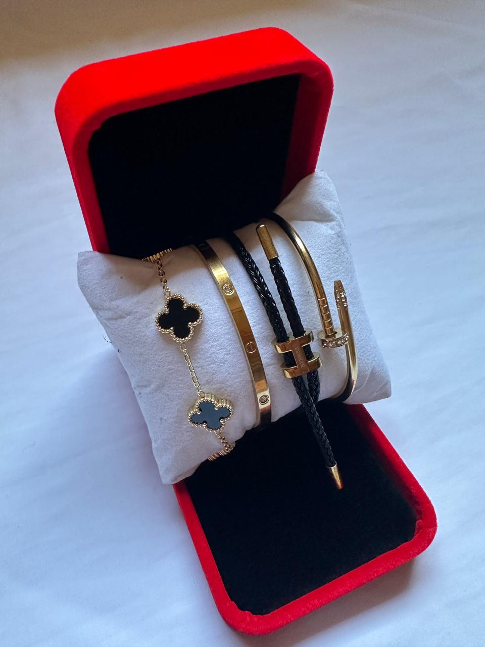 Coffret bracelets dorés & noir